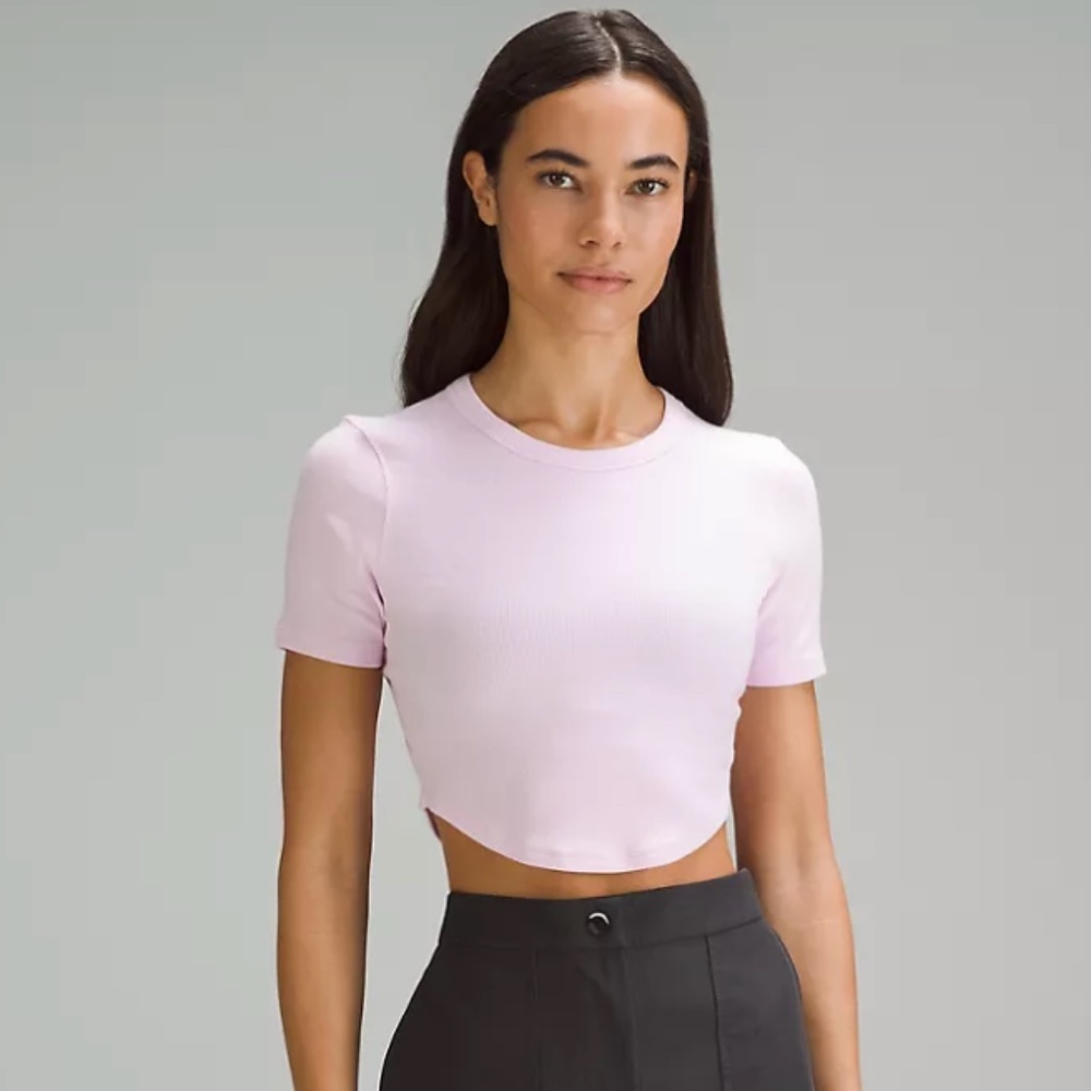 Hold Tight Cropped T-Shirt- Meadowsweet Pink